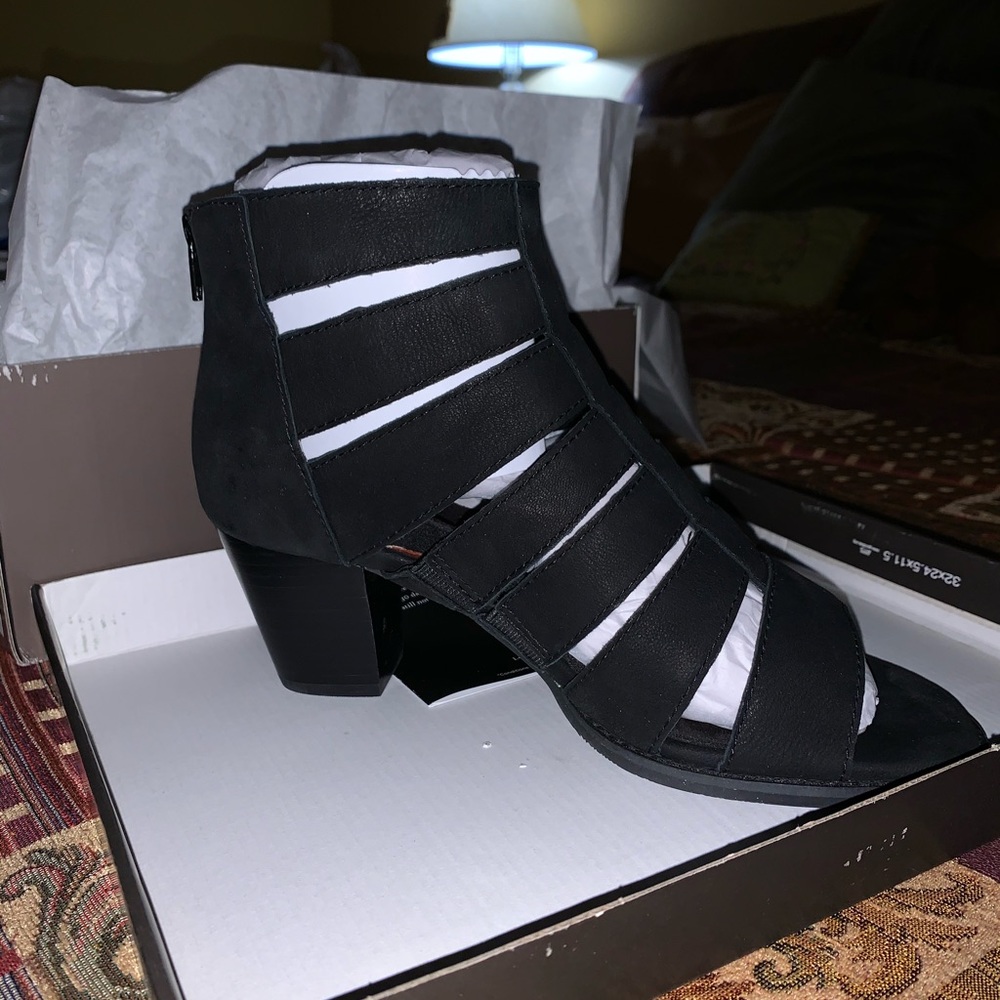 Vionic Aloft Harlow Heel